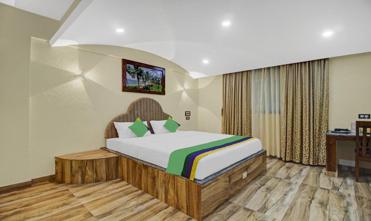 Treebo Majestic Palms, 2 Km From Colva Beach Benaulim Exterior foto